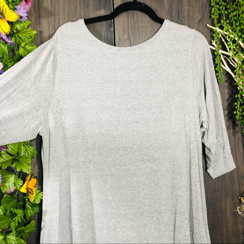 🌸5/$25🌸 NWOT Grey Quarter Sleeve Basic Flowy Top Size XL - Picture 14 of 15